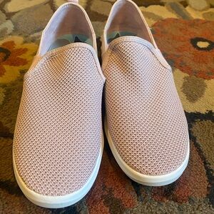 Olukai Ki’Ihele Rose Dust Shoes sz 7.5